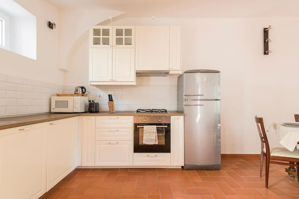 Dalu Florence Apartment Davide - Private Car Park 15 Minutes To The City Center Buitenkant foto