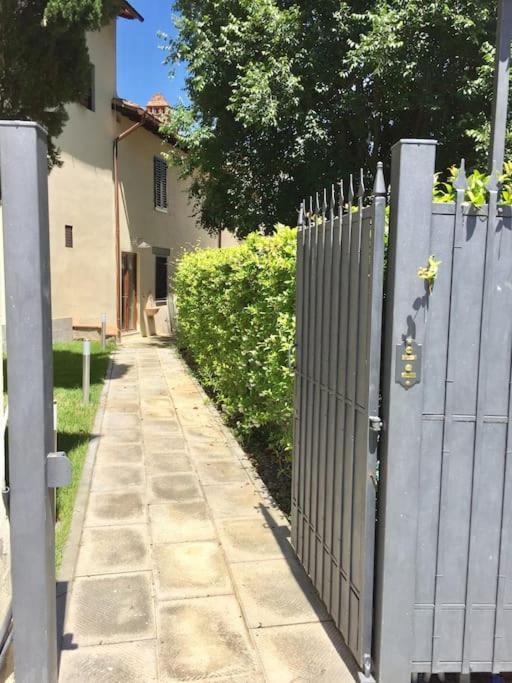 Dalu Florence Apartment Davide - Private Car Park 15 Minutes To The City Center Buitenkant foto