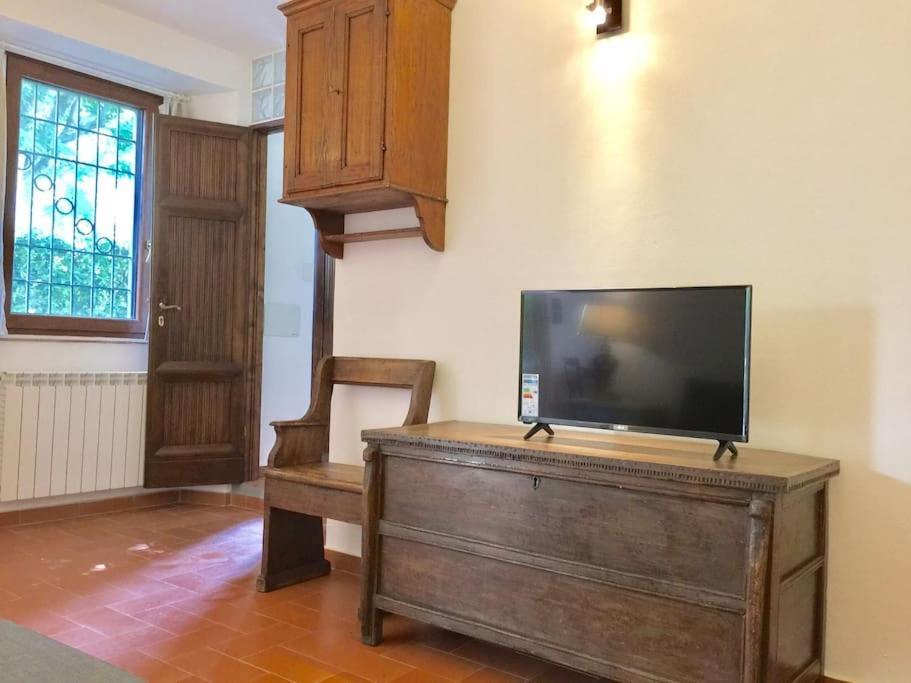 Dalu Florence Apartment Davide - Private Car Park 15 Minutes To The City Center Buitenkant foto